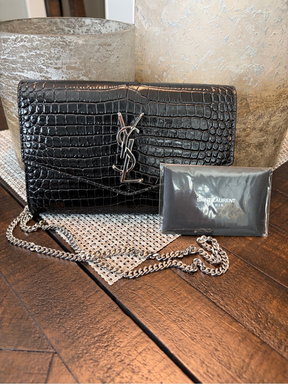 Yves Saint Laurent Black Croc-Embossed Leather Wallet with Silver YSL Logo - Picture 8 of 8